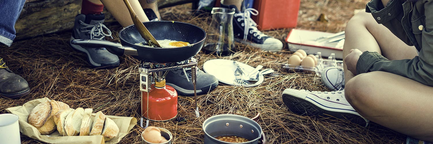 Pasti pronti: soluzioni veloci per mangiare in campeggio